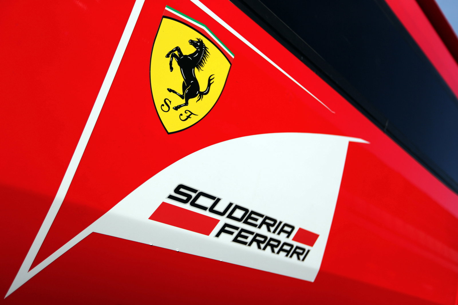 F1: My Race Weekend - Chief garage technician