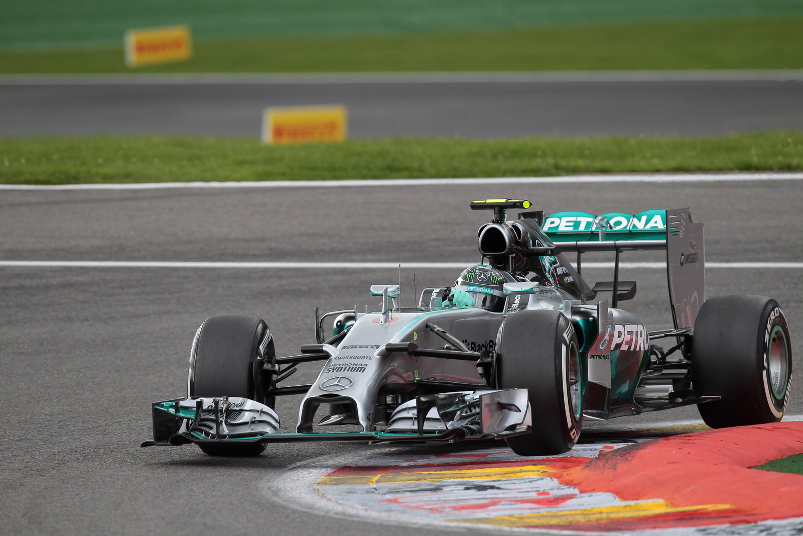 F1 Belgian Grand Prix: Hamilton: Rosberg admits he hit me deliberately
