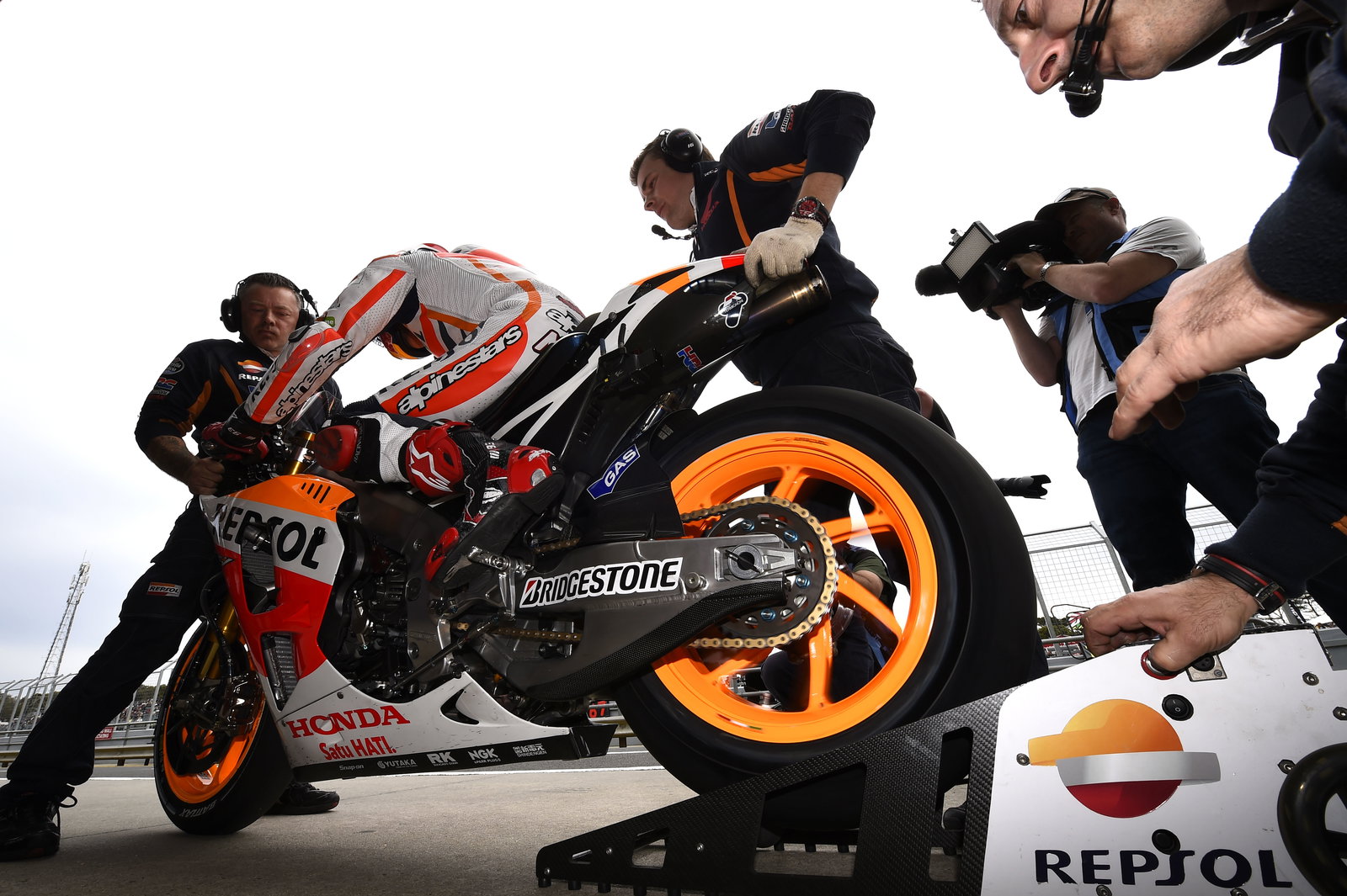 MotoGP Malaysia: Dani Pedrosa picks Aurin as 2015 crew chief