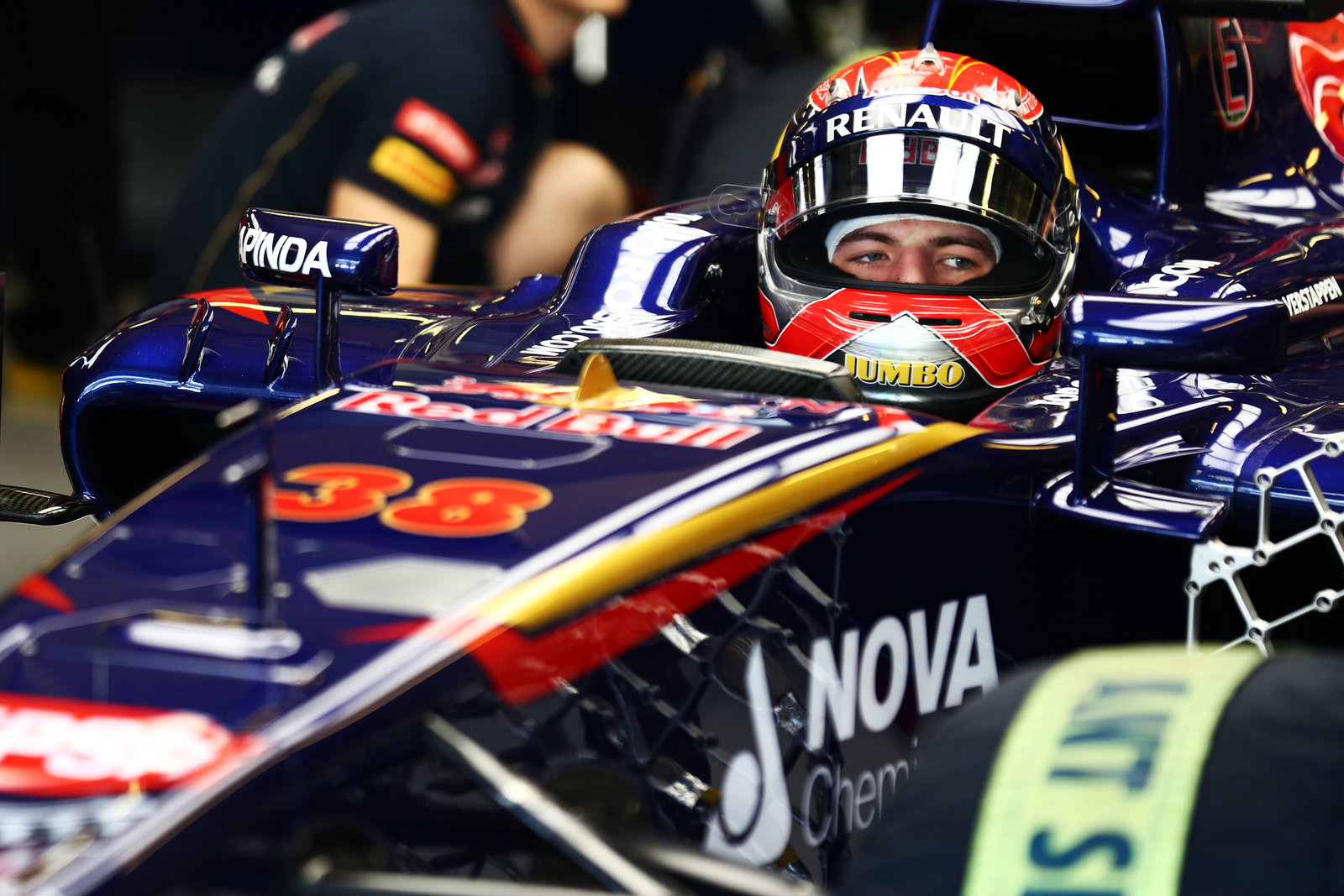 Raikkonen: 'Many reasons' for Alonso dominance