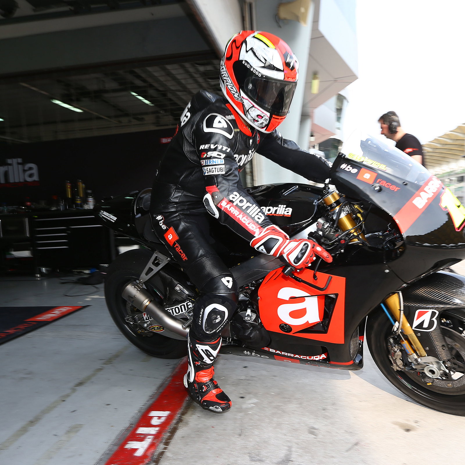 Elias takes first podium of the season.