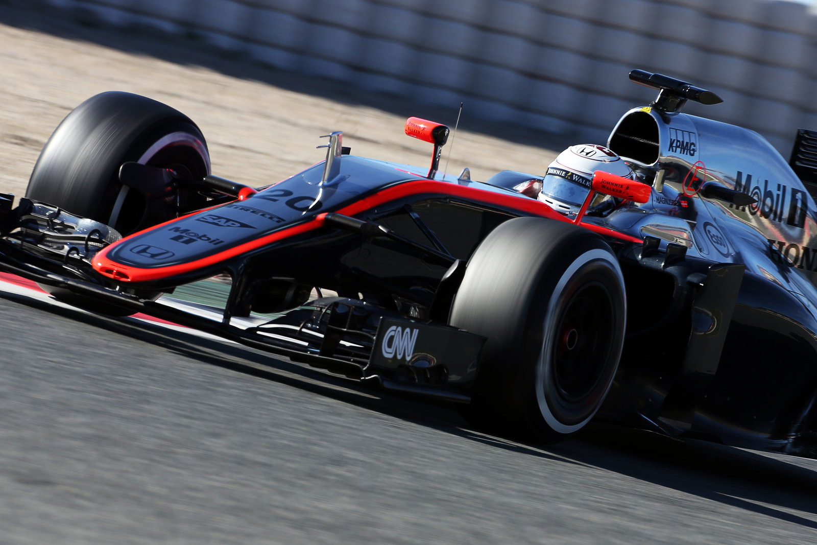EXCLUSIVE: Carlos Sainz Jr - Interview