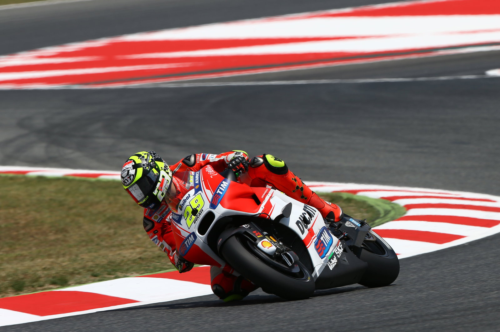 Catalunya: Latest 2015 MotoGP Championship standings