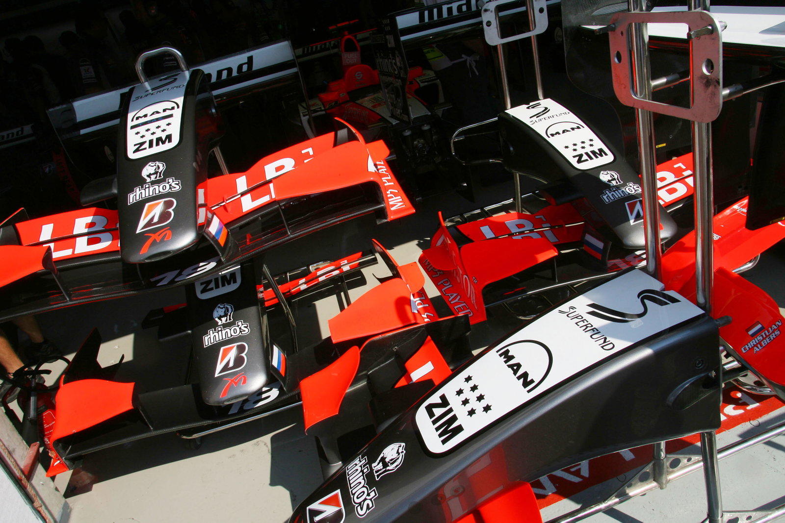 15.07.2006 Magny Cours, France, Midland MF1 Racing, Front wings - Formula 1 World Championship, Rd 1
