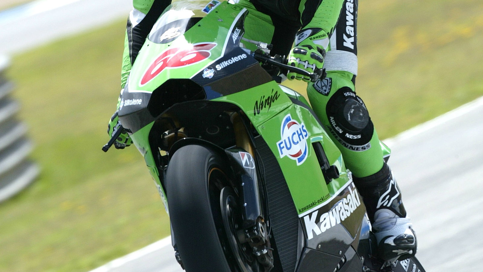 Hofmann wheelies, Spanish MotoGP, 2004