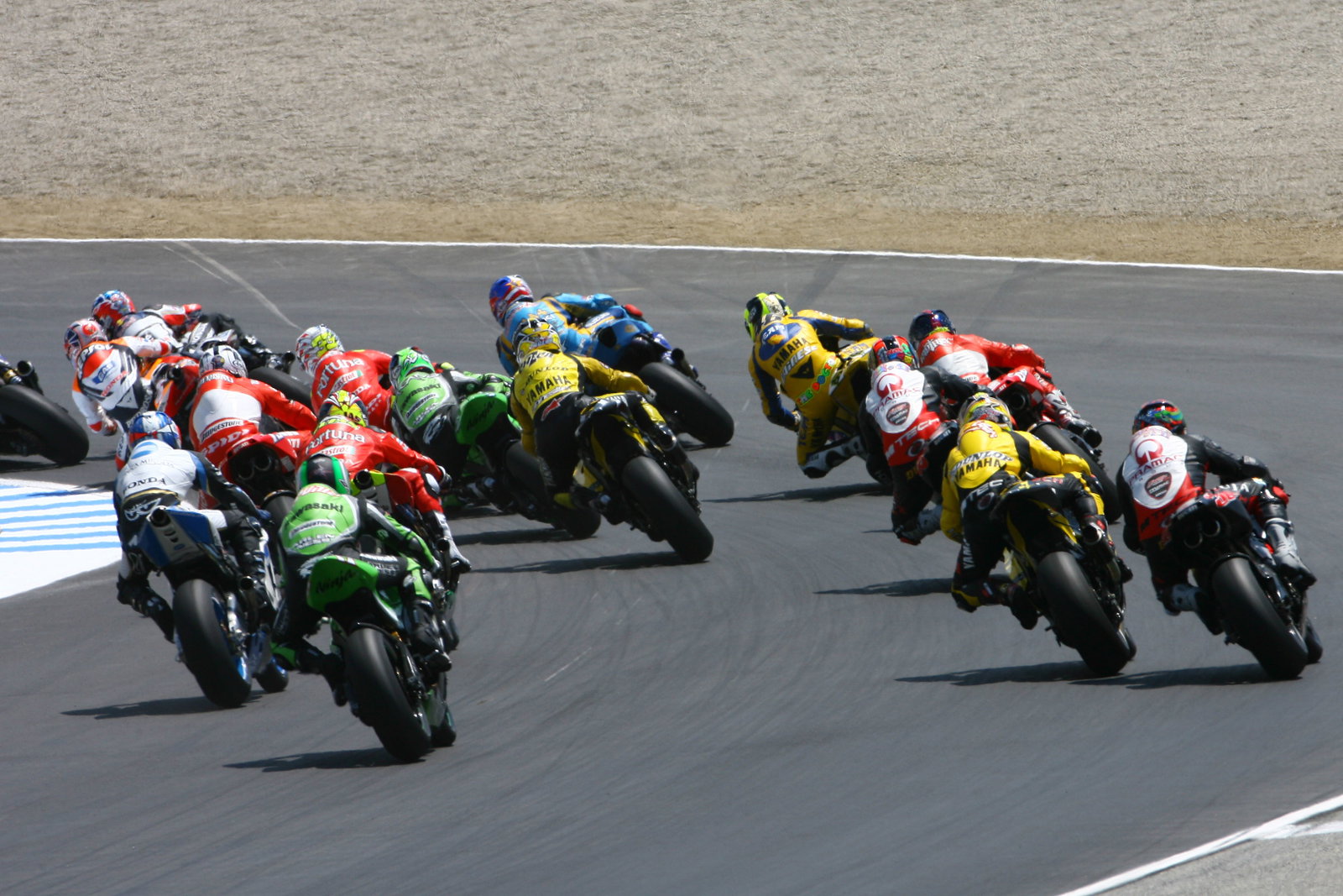Turn one, US MotoGP Race 2006