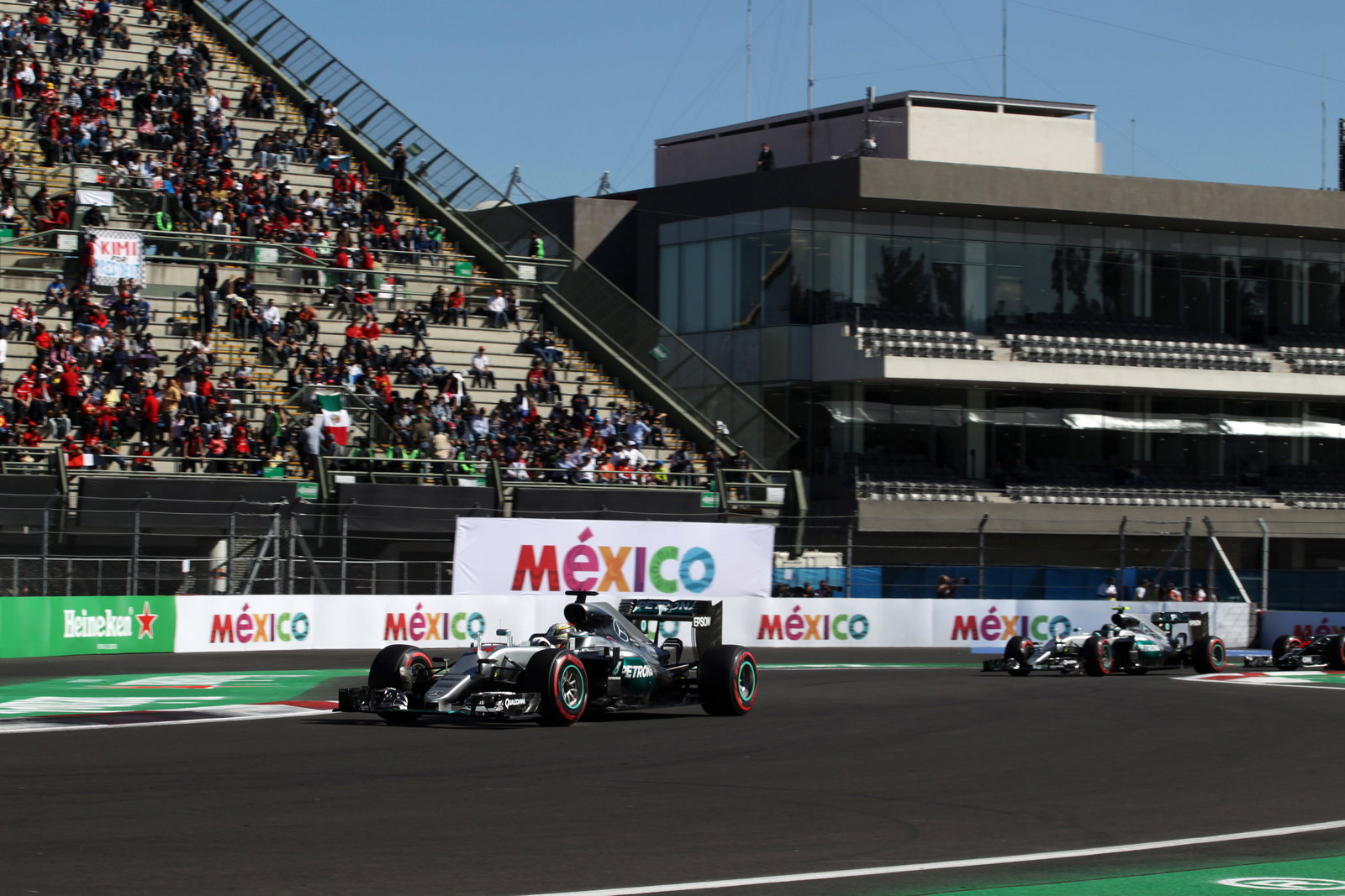 F1 Mexican GP: Hamilton wins as Rosberg escapes with second
