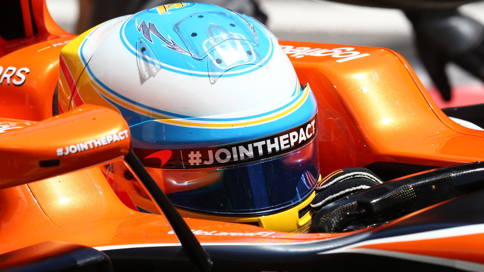 28.04.2017 - Free Practice 1, Fernando Alonso (ESP) McLaren MCL32