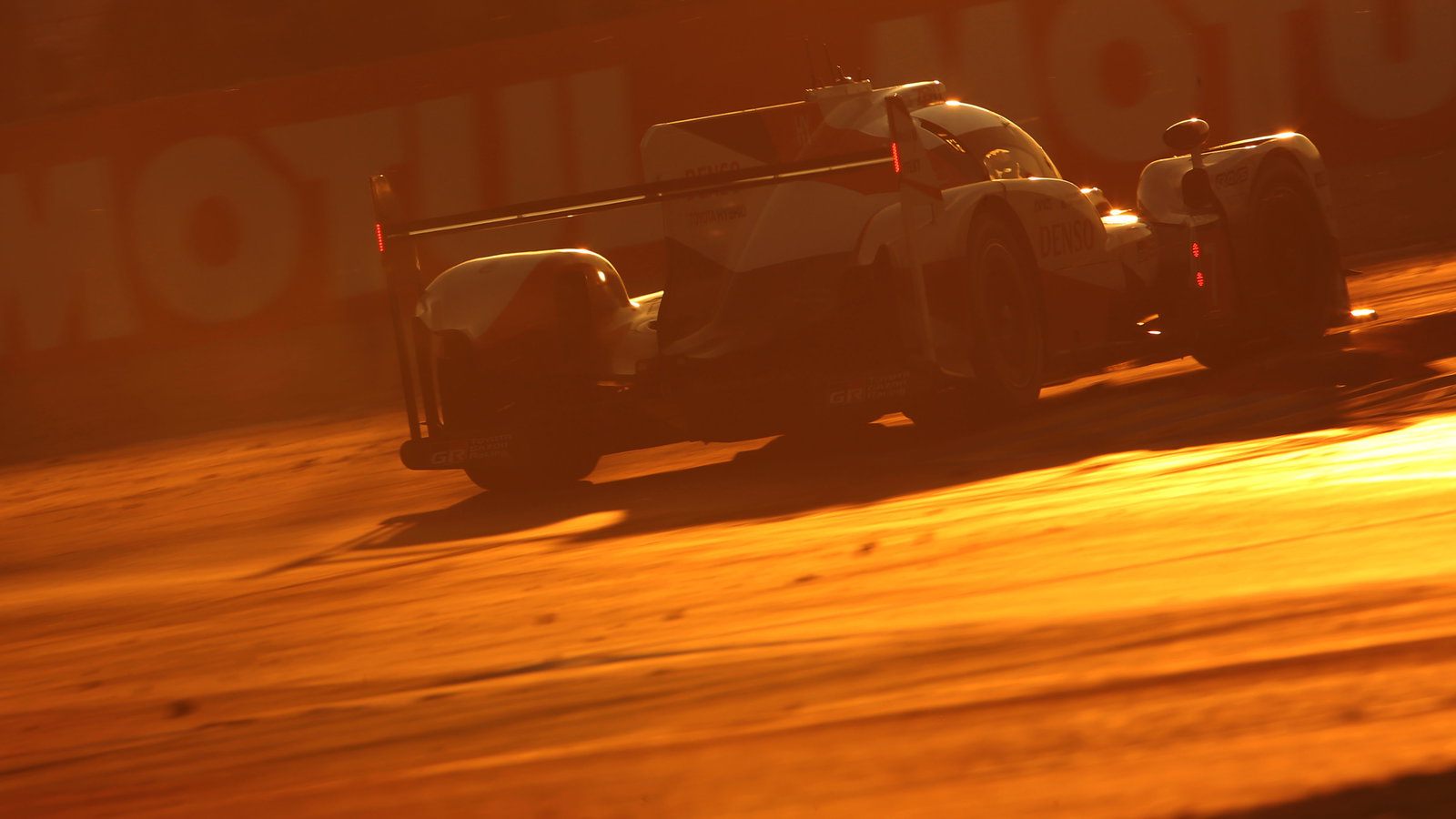 #7 Toyota Gazoo Racing Toyota TS050-Hybrid: Mike Conway, Kamui Kobayashi, Stephane Sarrazin