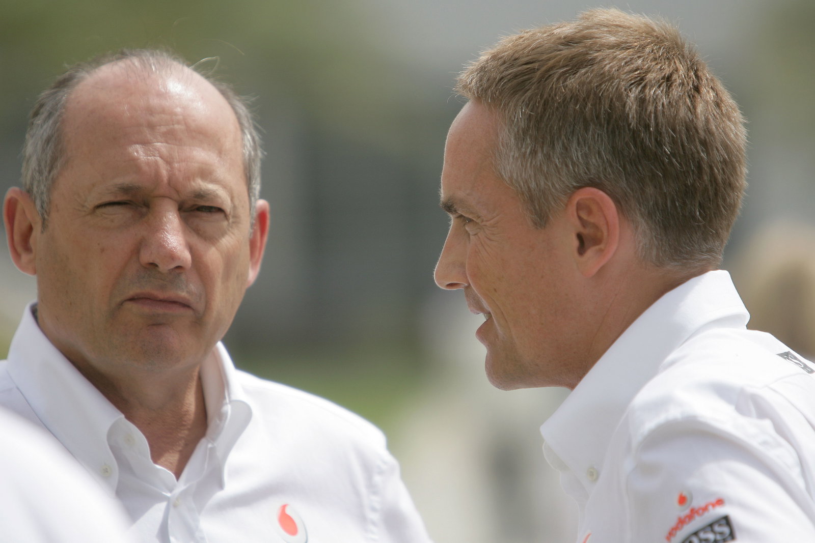Ron Dennis (GBR) McLaren Team Principal, Martin Whitmarsh (GBR) CEO McLaren, Bahrain F1 Grand Prix, 
