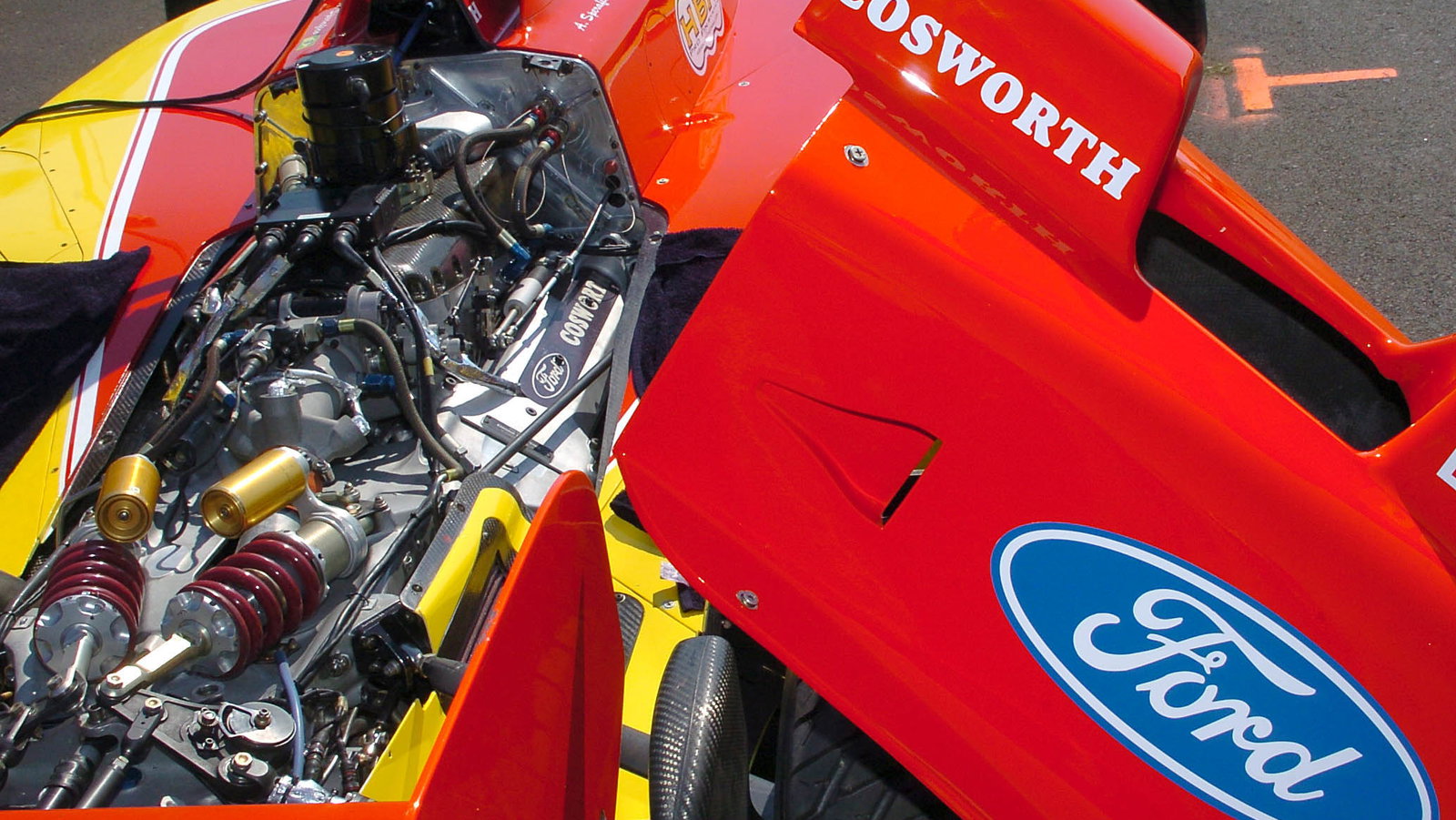 champcar world series 1-3 july 2004
grand prix of cleveland burke lake front airport
cleveland, 