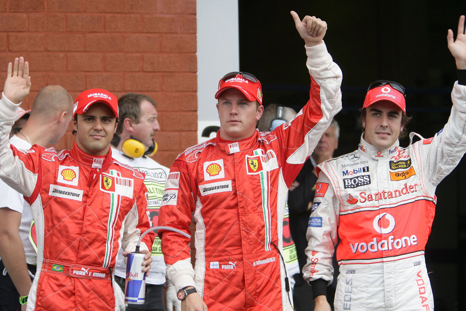 Felipe Massa (BRA) Ferrari F2007, Kimi Raikkonen (FIN) Ferrari F2007, Fernando Alonso (ESP) McLaren