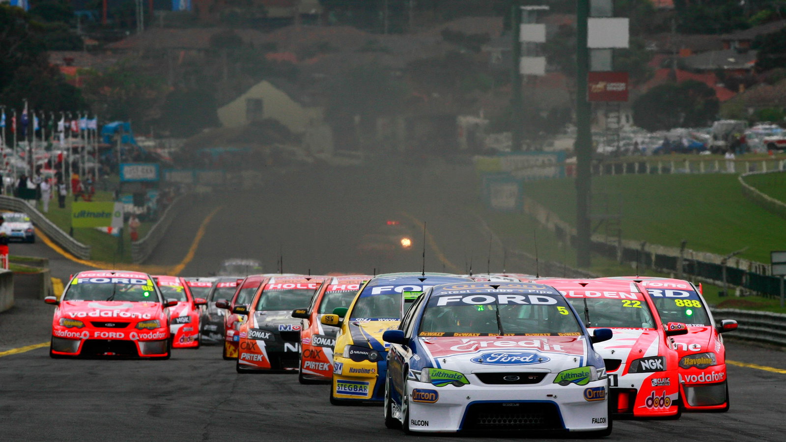 Mark Winterbottom (Aust) leads the start of the Just Car Sandown 500 Just Car Insurance Sandown 500R