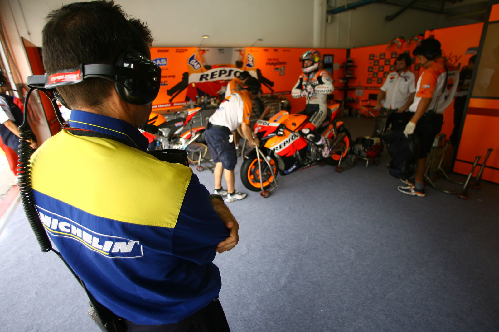 Michelin technician, Malyasian MotoGP 2007