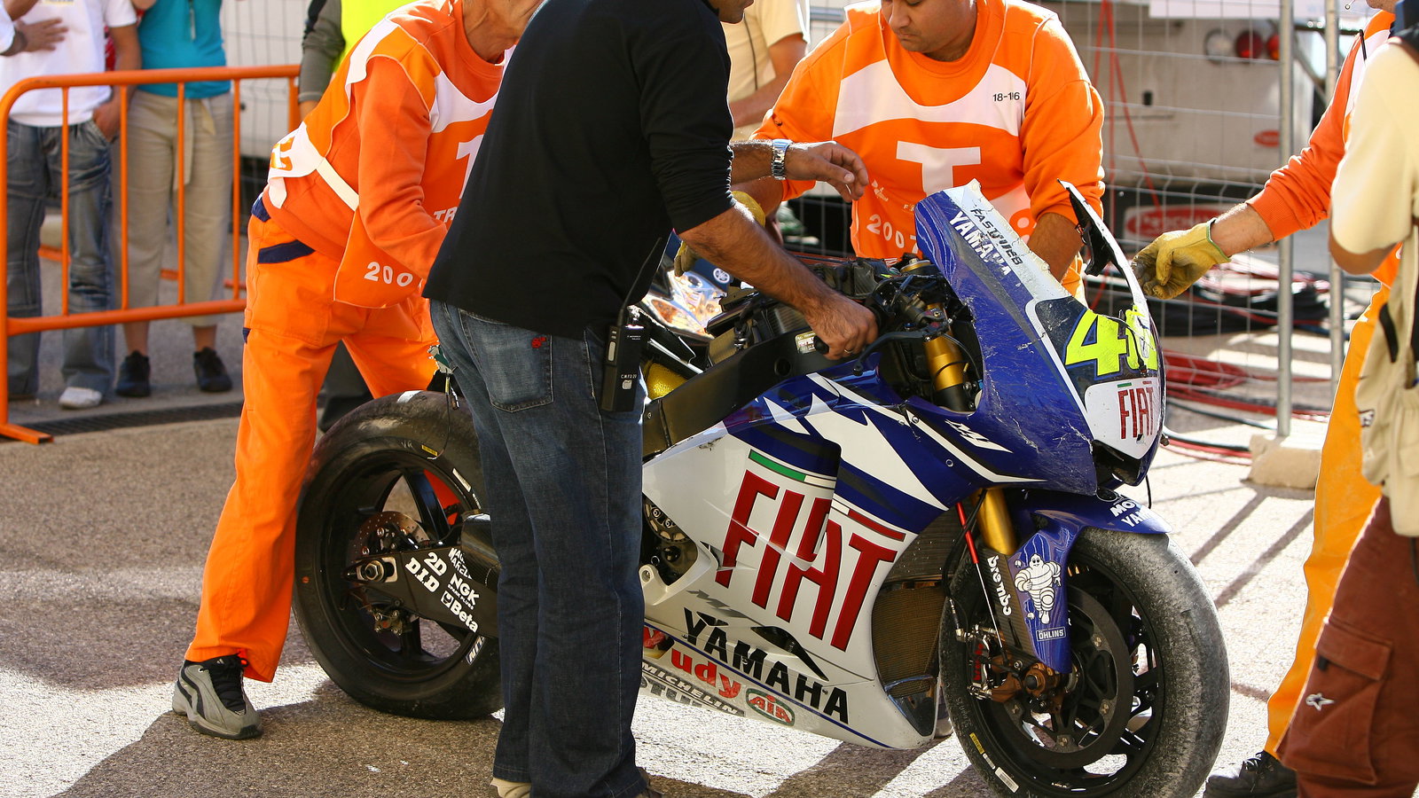 Rossi`s crashed bike, Valencia MotoGP 2007