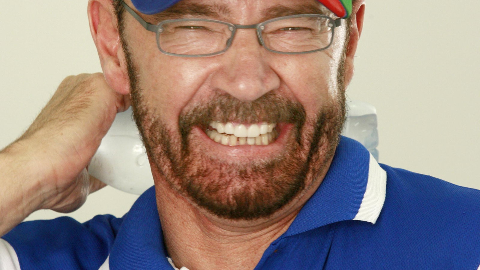 John Bowe (Aust) Glenfords Tools FordDesert 400Rd 12 V8 SupercarsBahrain Int circuitBahrain