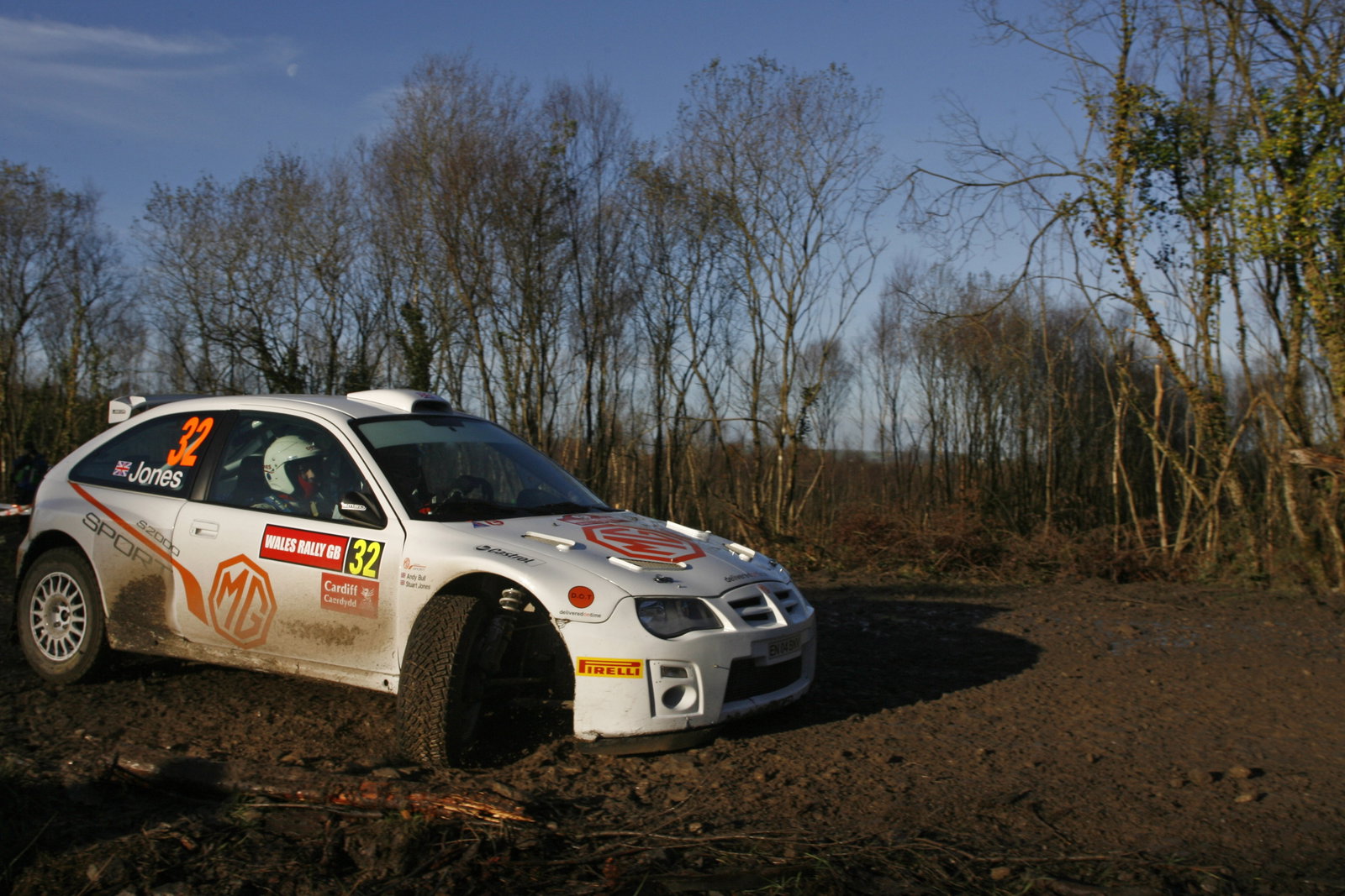 Stuart Jones (GBR) / Andy Bull (GBR), MG S2000 Sport