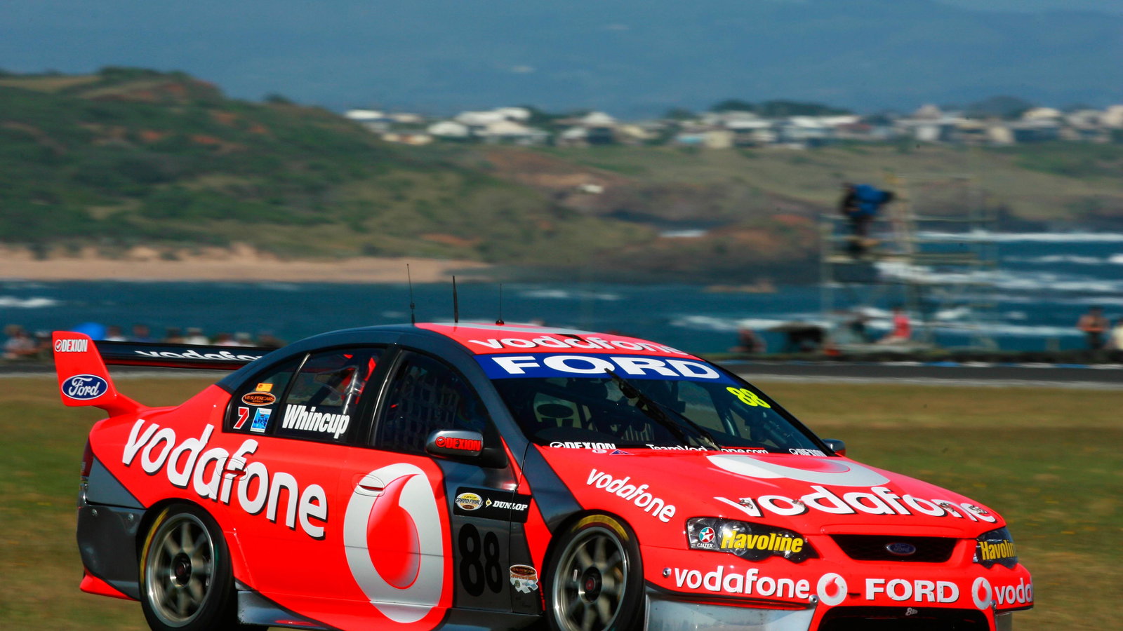 Jamie Whincup (aust) Team Vodafone 888 Ford finished second in the championship by just 2 pointsDunl