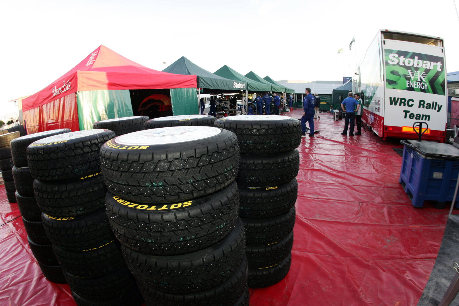 Pirelli Tyres at the Service Park. Rallye Monte Carlo, 24-27th January 2008.