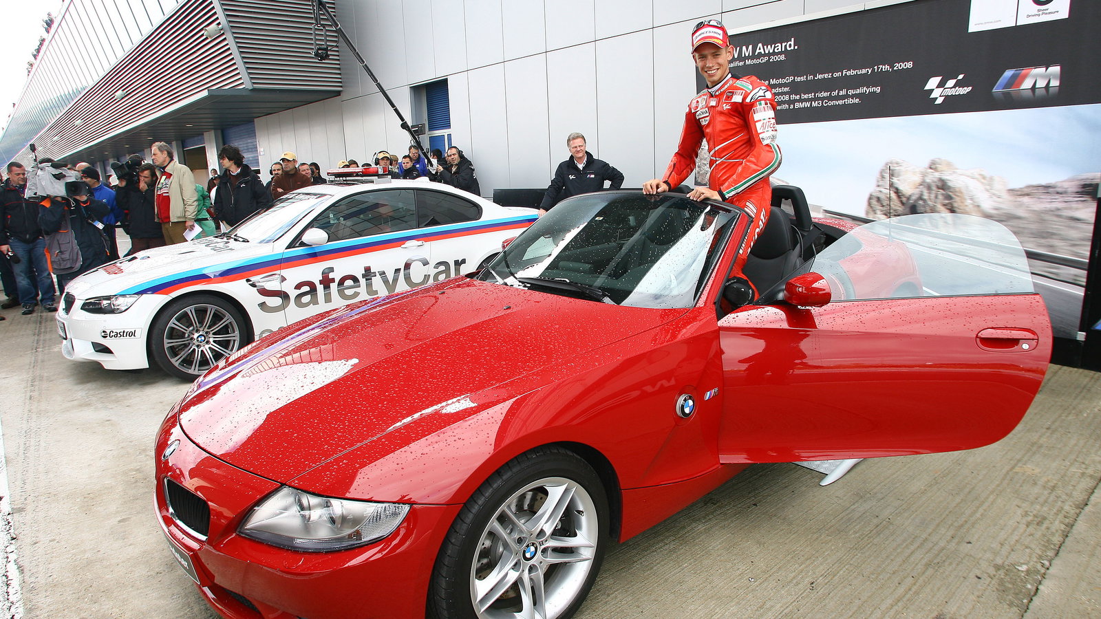 Stoner wins BMW M award, Jerez MotoGP tests, February 2008