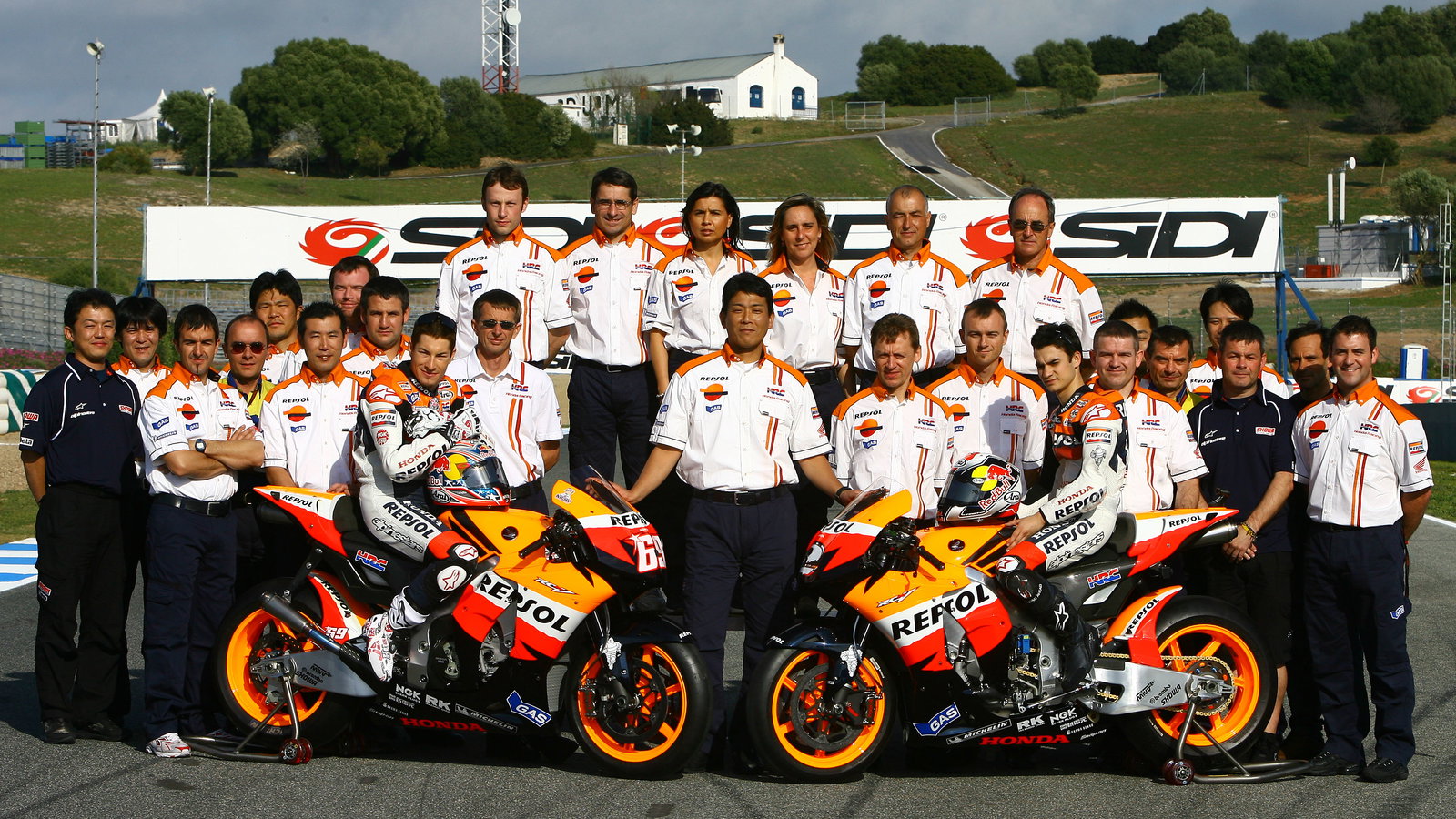 Hayden, Pedrosa and team, Spanish MotoGP 2008