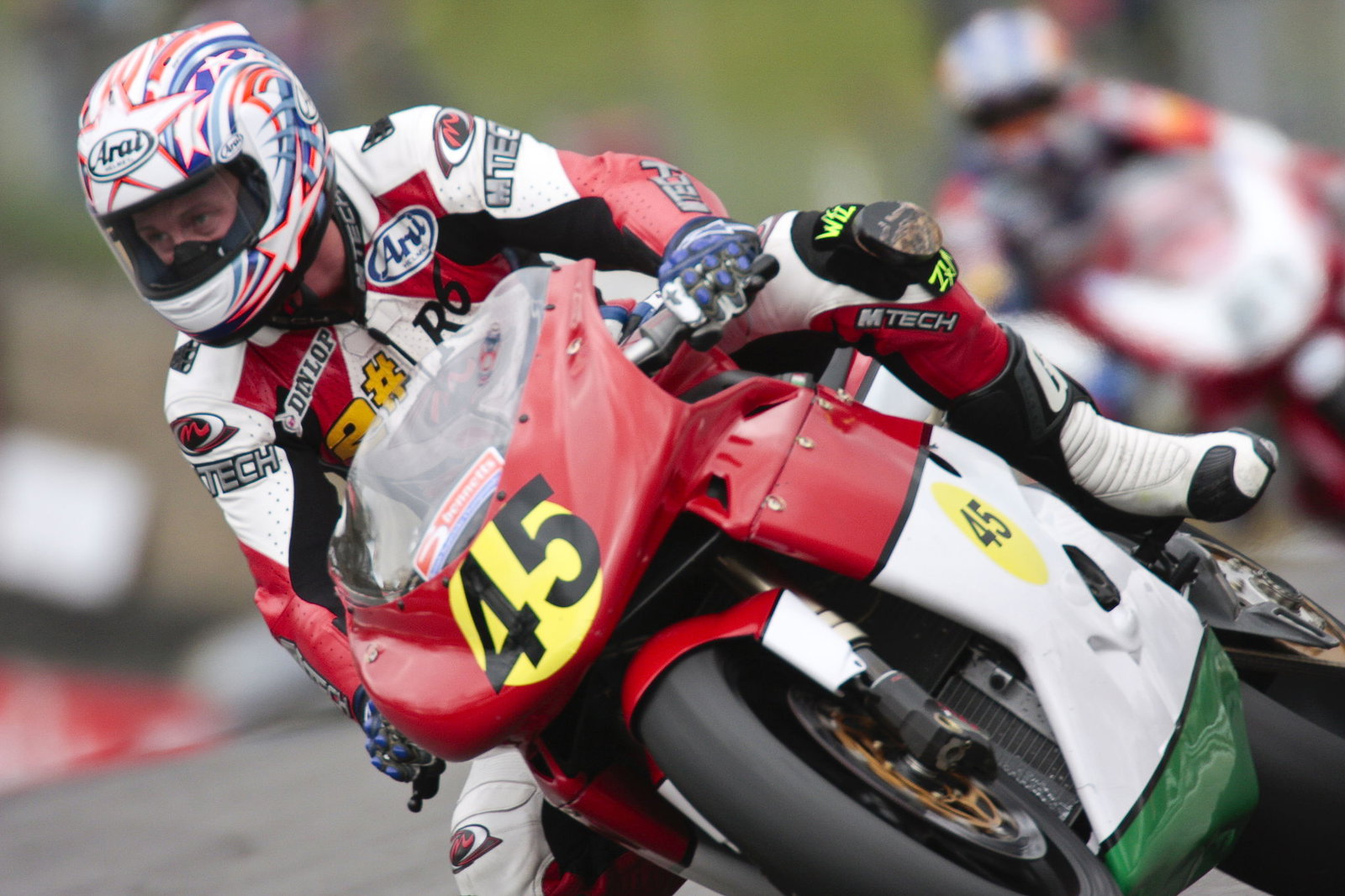 45, Chris Burns, STP MV Augusta, Druids bend, saturday qualifying.