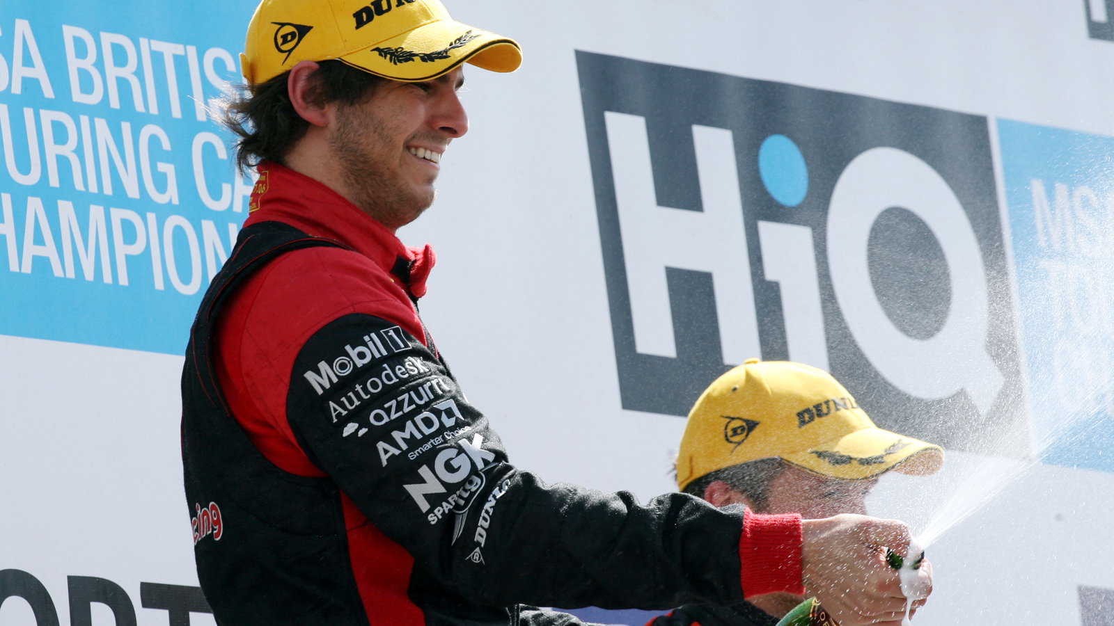 Tom Onslow-Cole (GBR) - VX Racing Vauxhall Vectra