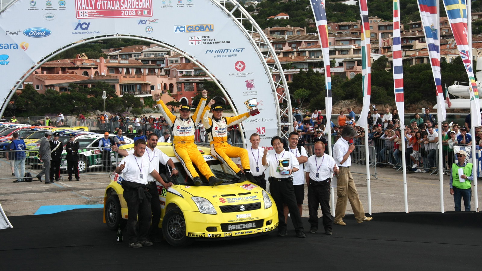 podium Kosciuszko Michal - Szczepaniak Maciek Suzuki swift super 1600 1° position