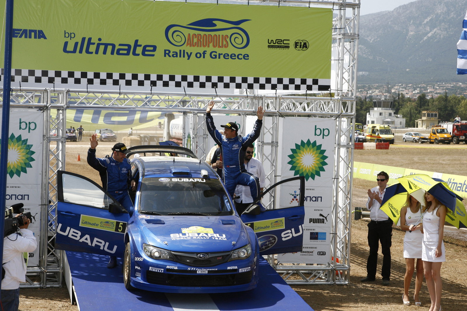 Podium, Petter Solberg (NOR) Phil Mills (GBR), Subaru Impreza WRC 2008, Subaru World Rally Team