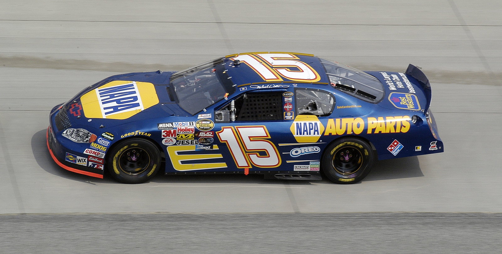 Michael Waltrip, DEI Chevrolet, Dover 2004.