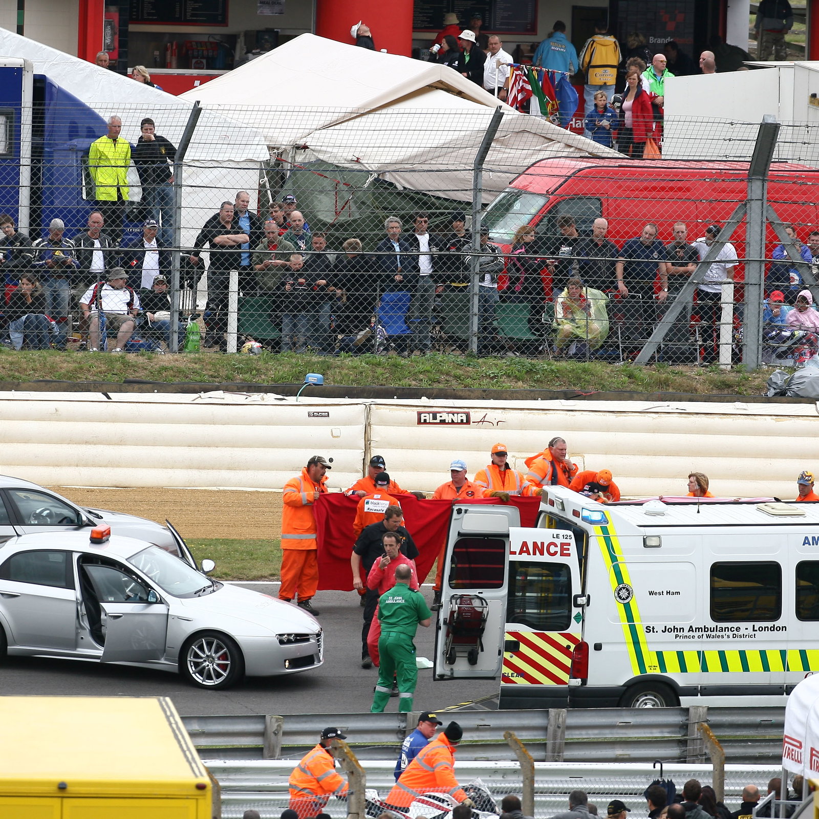 Jones accident, Ambulance, British WSS Race 2008