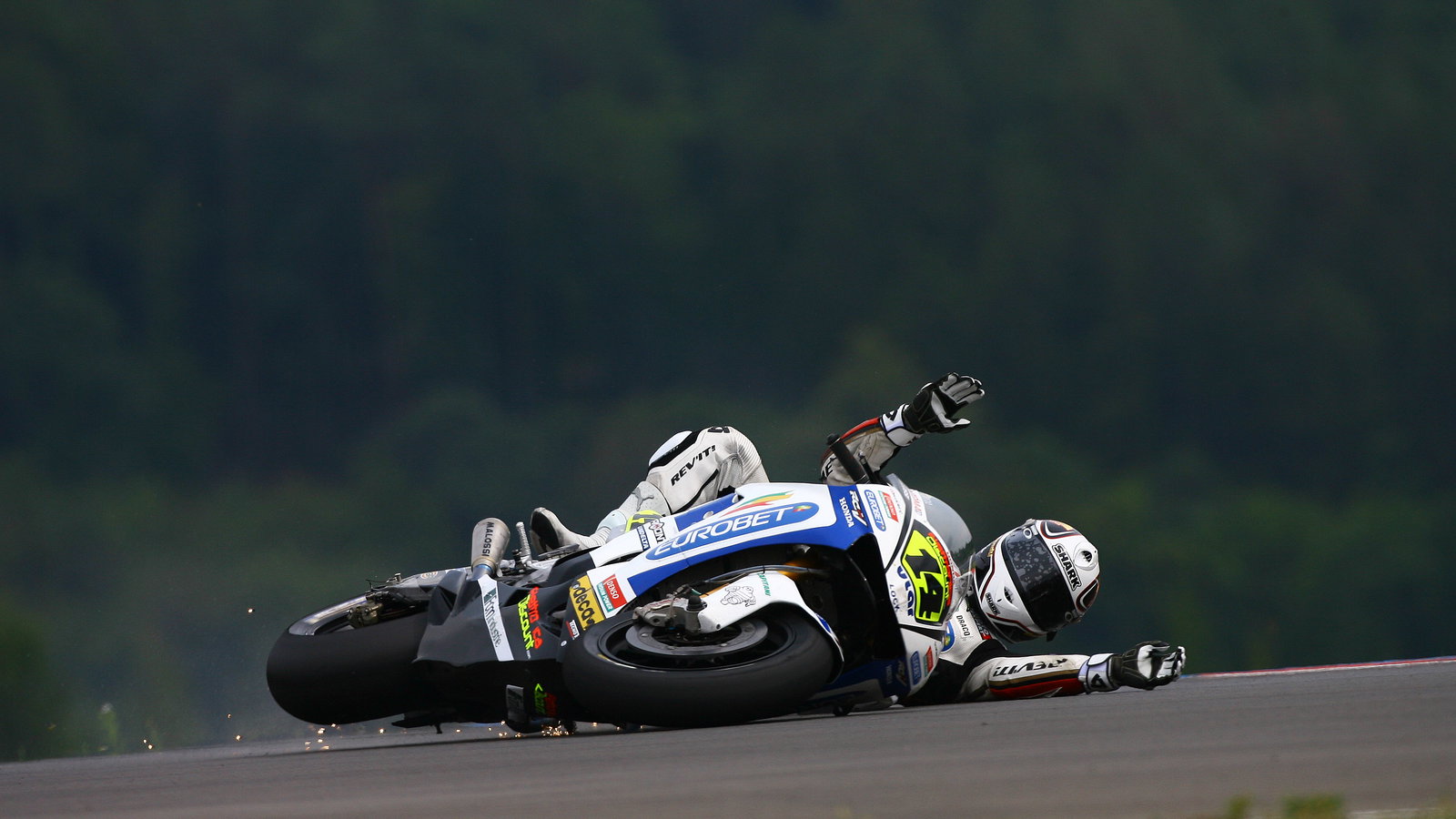 De Puniet crash, Czech MotoGP 2008