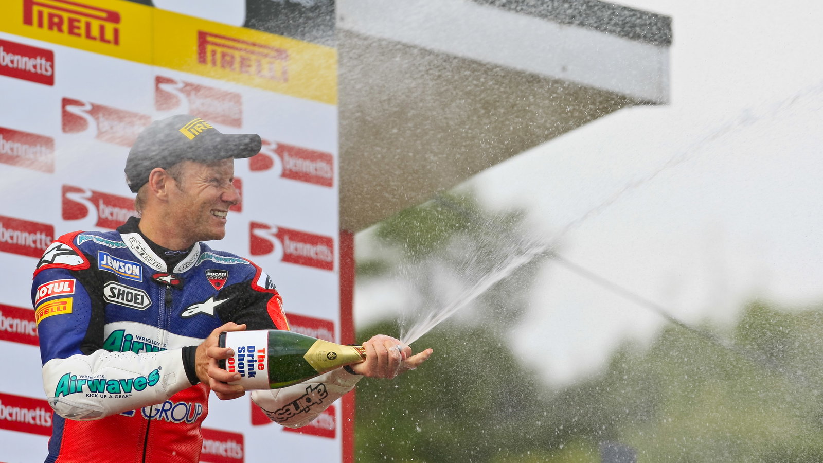 67. Shane Byrne Airwaves Ducati, Ducati 1098R F08, celebrates win with champagne