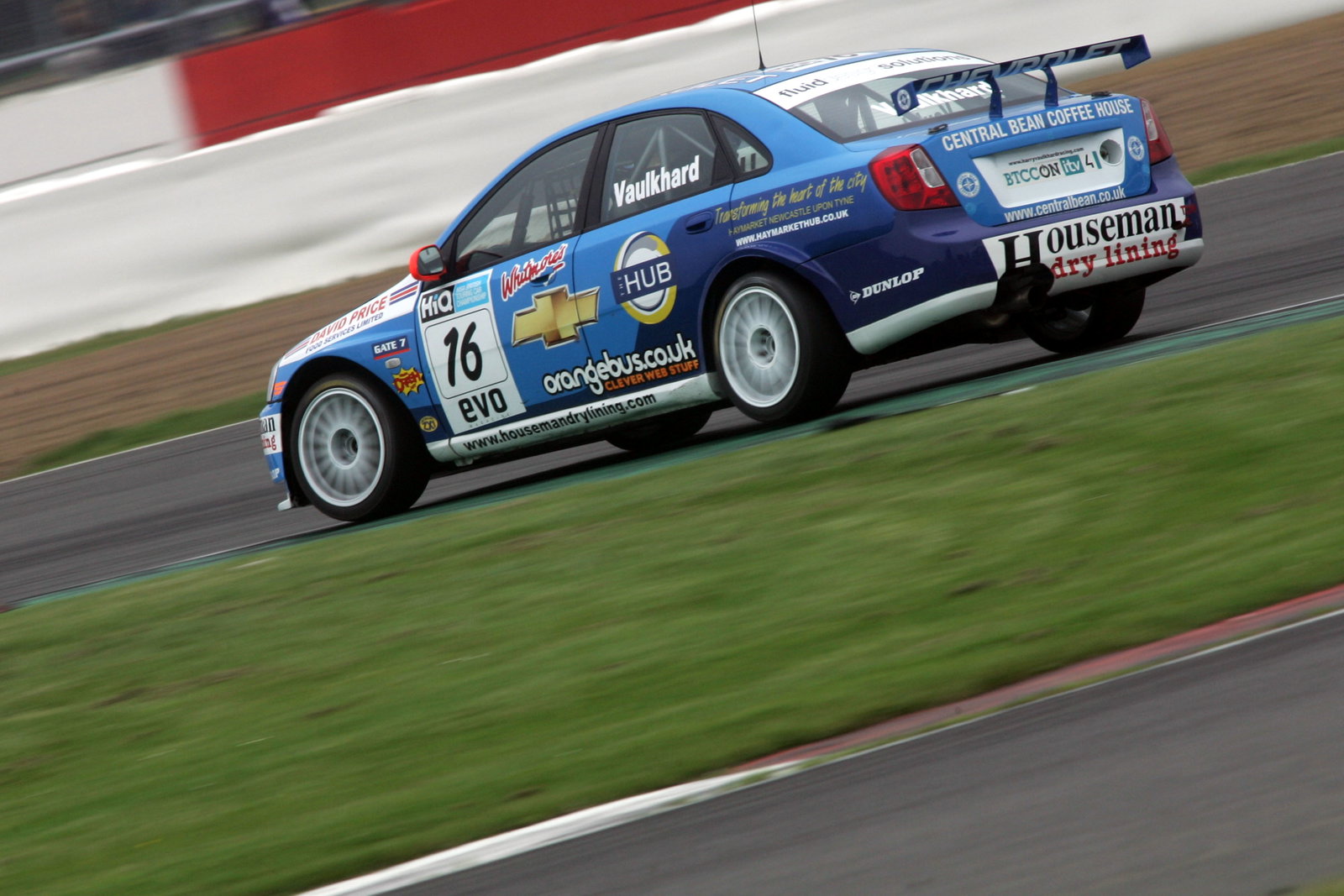 Harry Vaulkhard (GBR) - Robertshaw Racing Chevrolet Lacetti