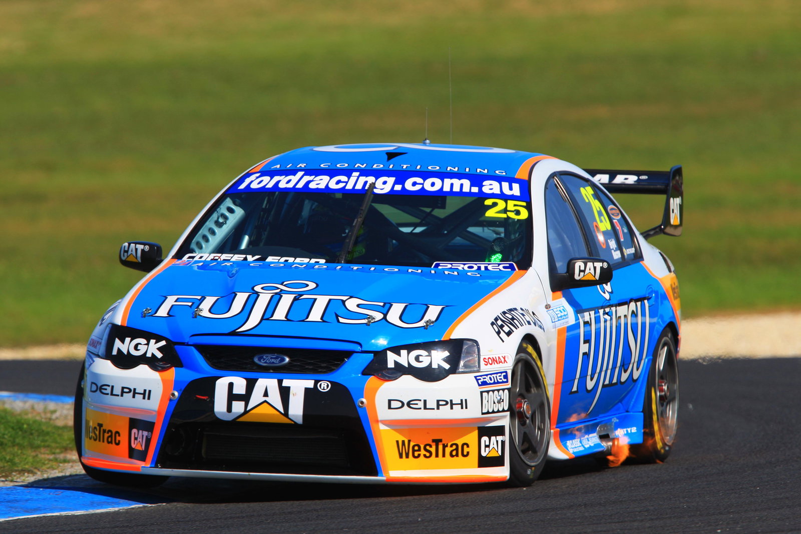 Jason Bright & Adam Macrow (Aust) Fujitsu Britek Ford
L& H 500, Rd 9 V8 Supercars
Phillip Island