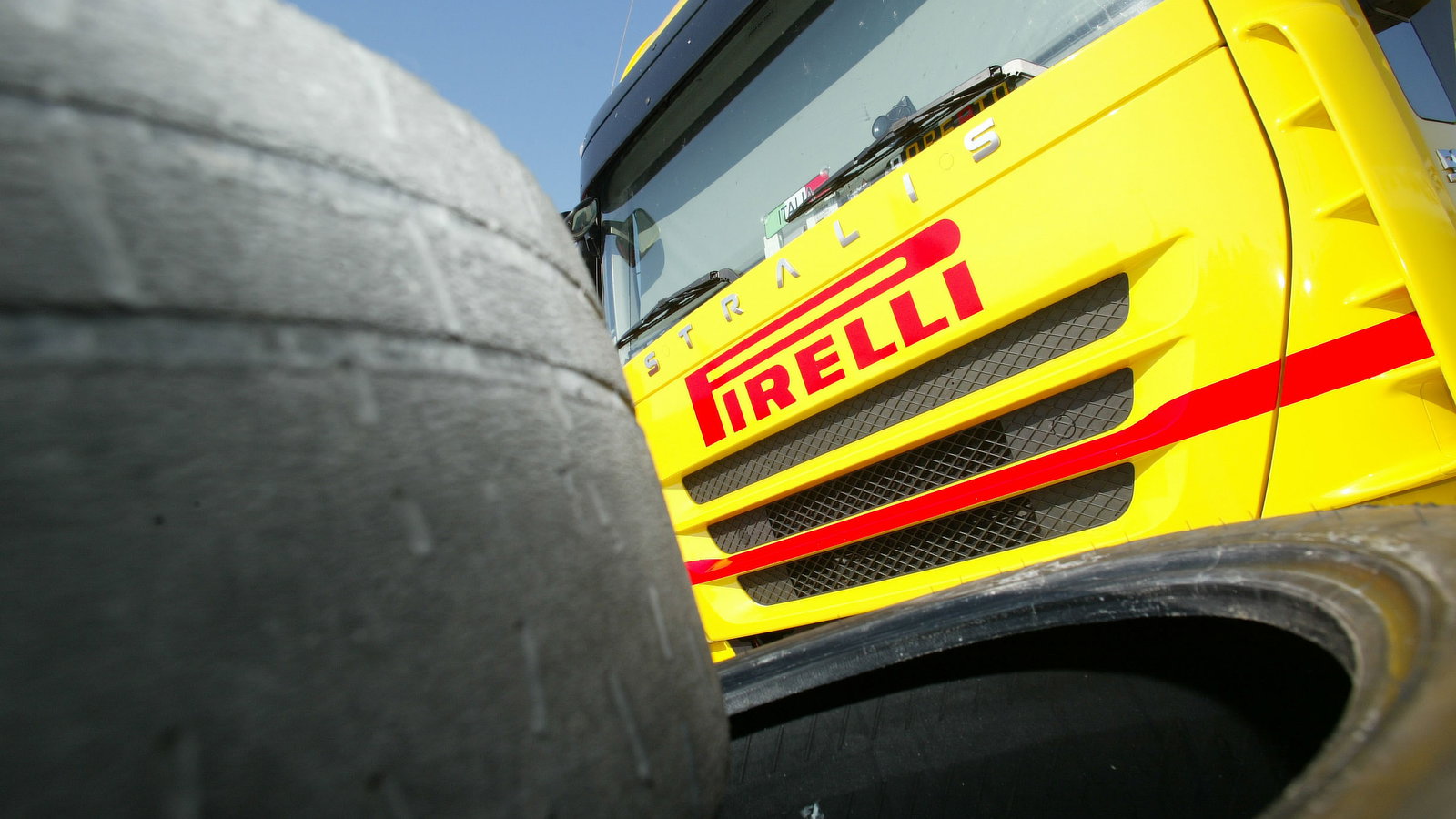 Pirelli truck