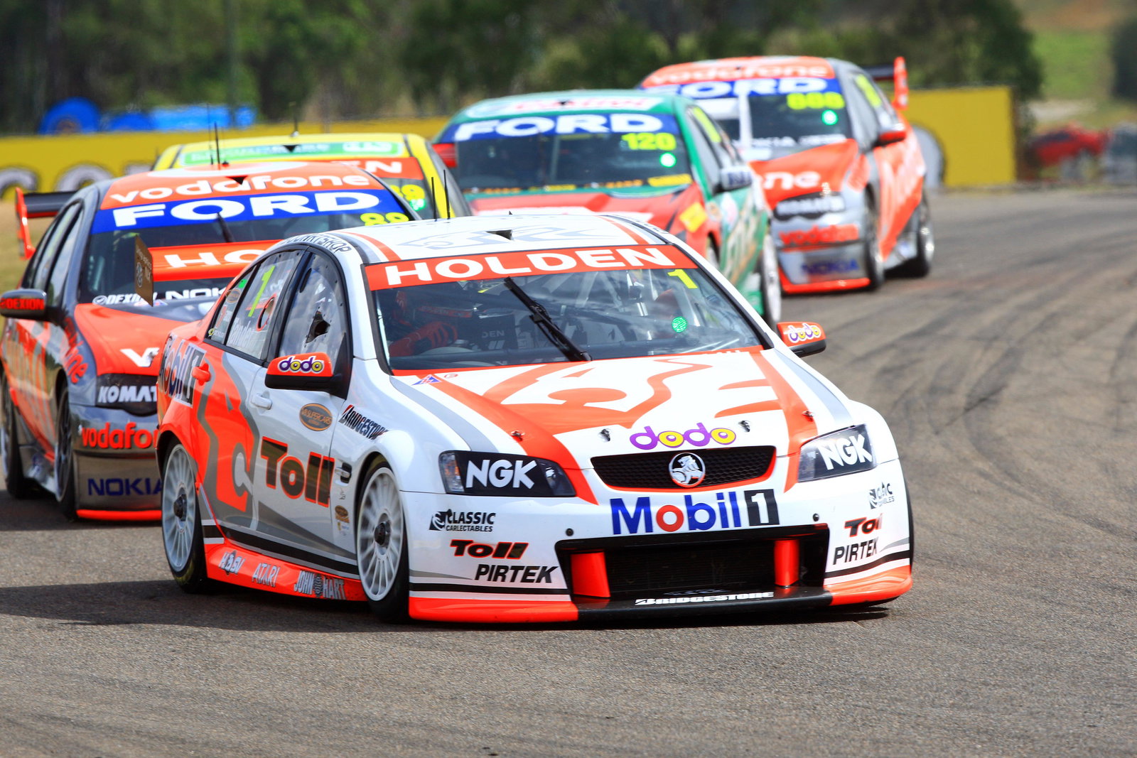 Garth Tander, (aust) Toll HRT Commodore
NRMA Grand Finale
Rd 14 V8 Supercars
Oran Park
Sydn
