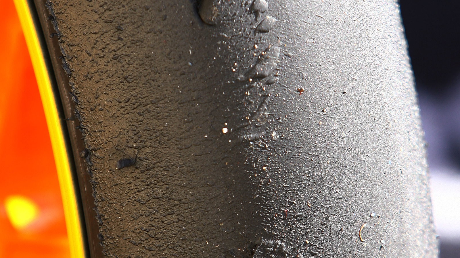 Pedrosa shredded tyre, Japanese MotoGP Race 2009