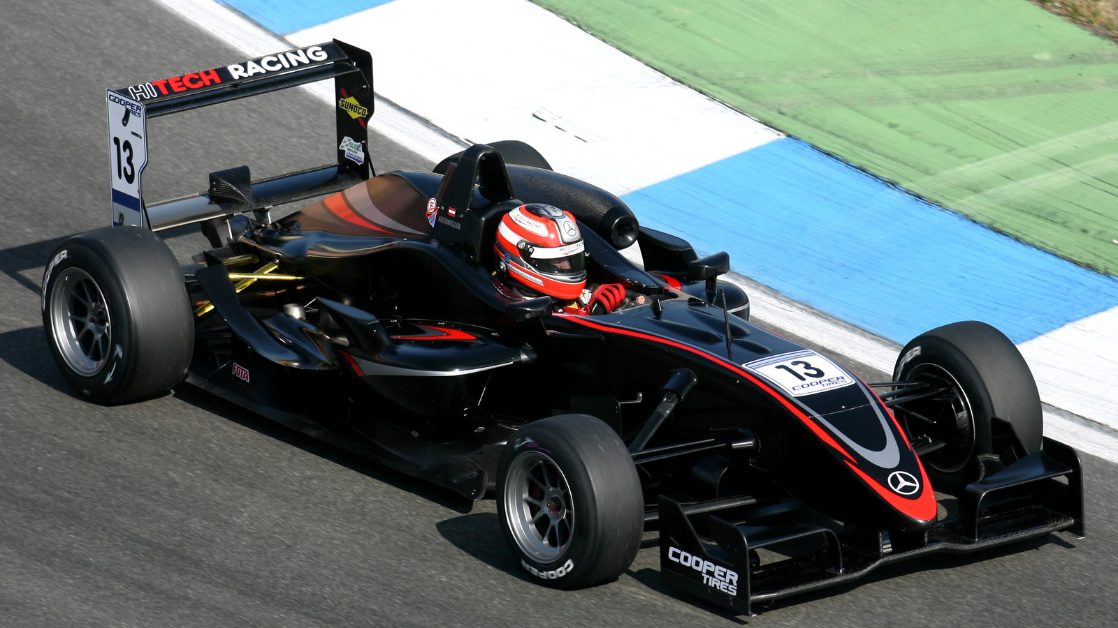 Walter Grubmuller (AUT) - Hitech Dallara Mercedes