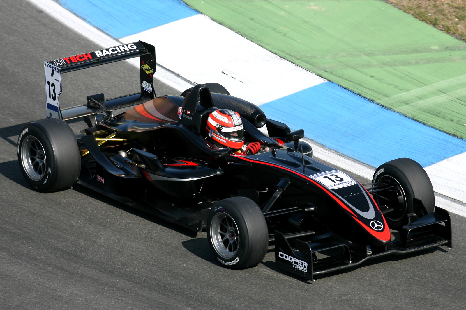 Walter Grubmuller (AUT) - Hitech Dallara Mercedes