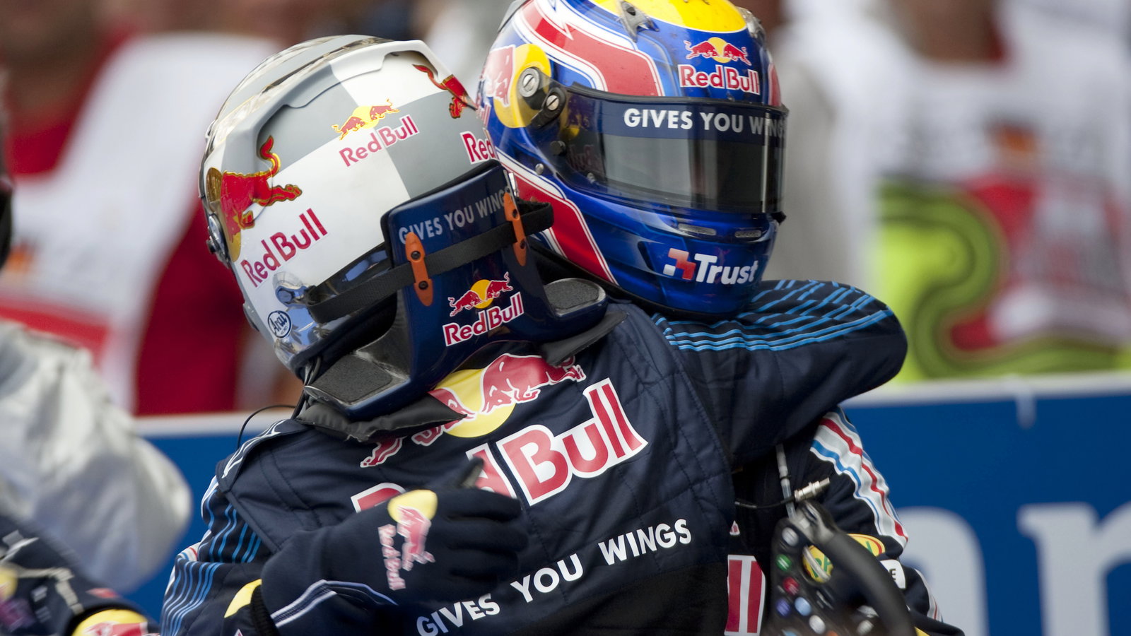 Sebastian Vettel (GER) Red Bull RB5 Mark Webber (AUS) Red Bull RB5, German F1 Grand Prix, Nurburgrin