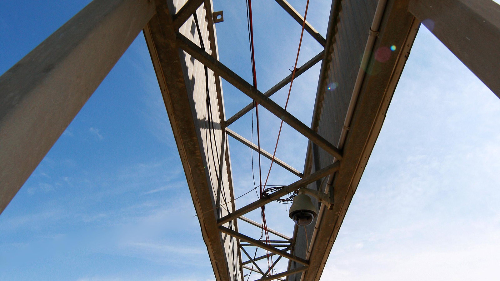 David Wall, (Aus), Leanne Tander (Aus) Wilson Security Racing PCR Ford
Races 17 & 18 V8 Superca