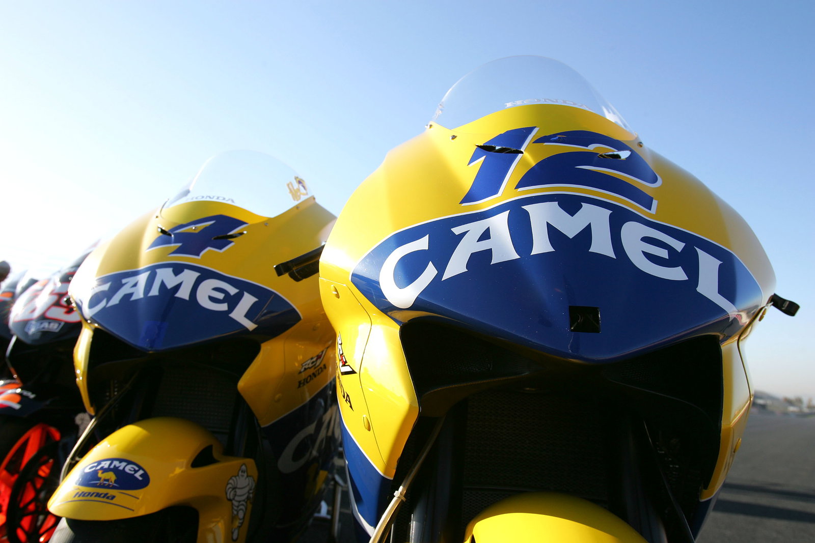 Camel Honda RC211V line-up, Barcelona IRTA MotoGP Test March 2005