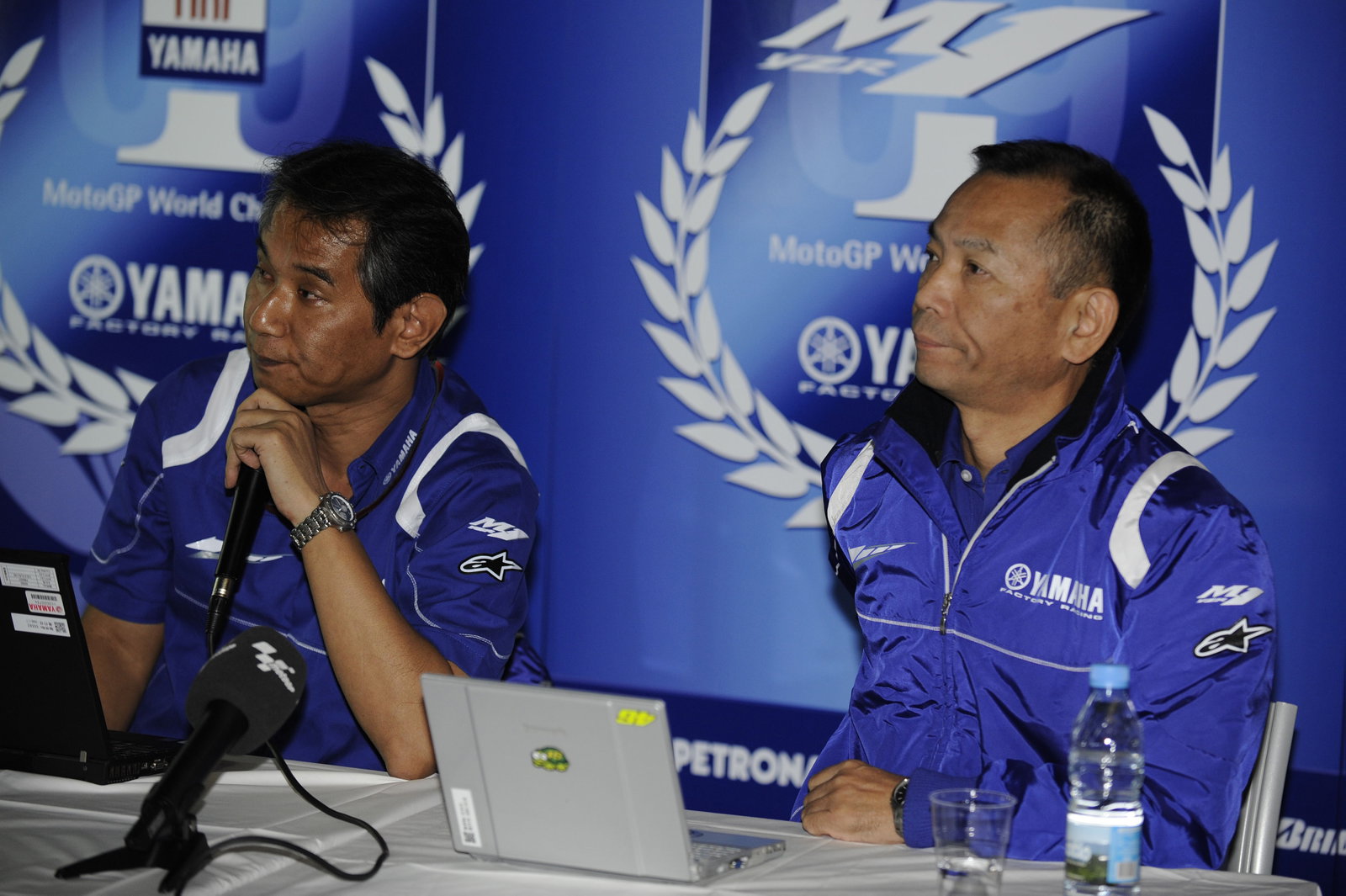 Nakajima and Furusawa, Yamaha technical presentation, Valencia MotoGP 2009