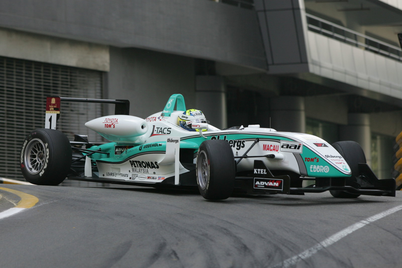 Marcus Ericsson (SWE) Team TOMs Dallara Toyota