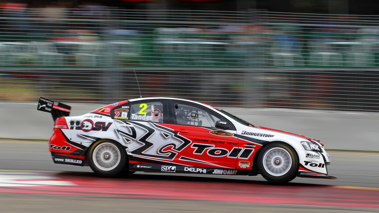 Garth Tander (Aust) # 2 Toll HRT VE Commodore Races 5 and 6 V8 Supercar Championship Clipsal 500