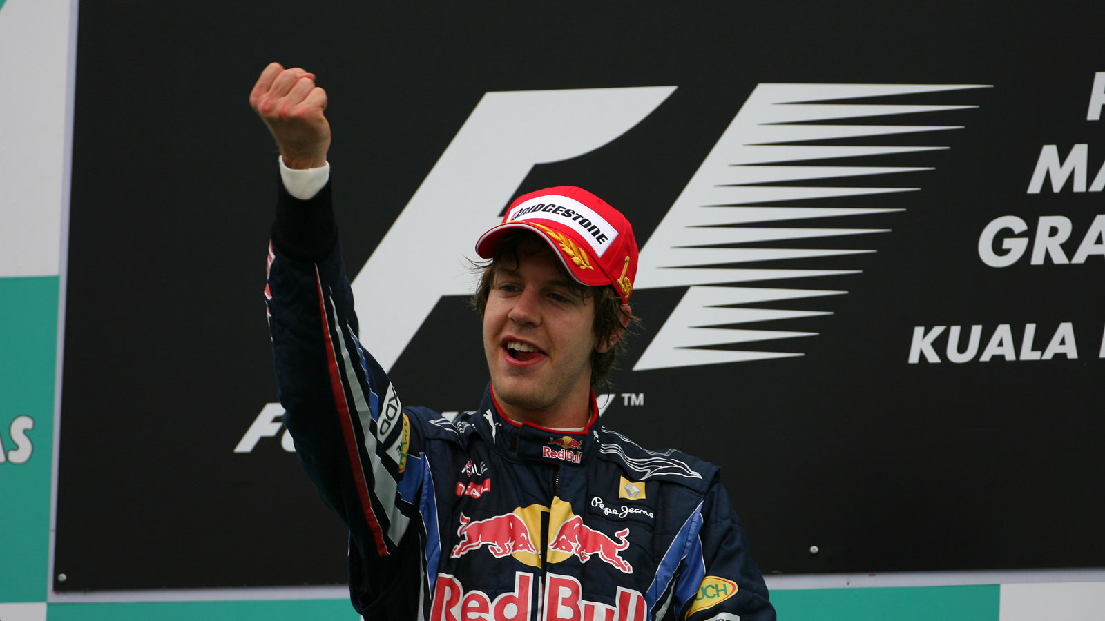 Race, Sebastian Vettel (GER), Red Bull Racing, RB6 race winner