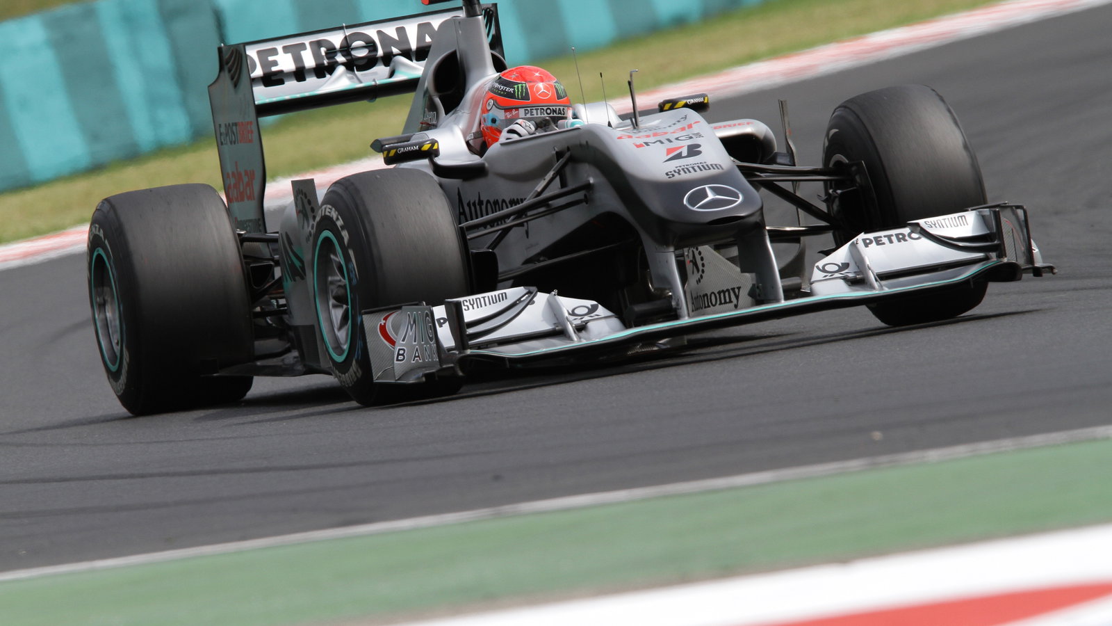 Michael Schumacher (GER), Mercedes GP F1 Team, MGP W01