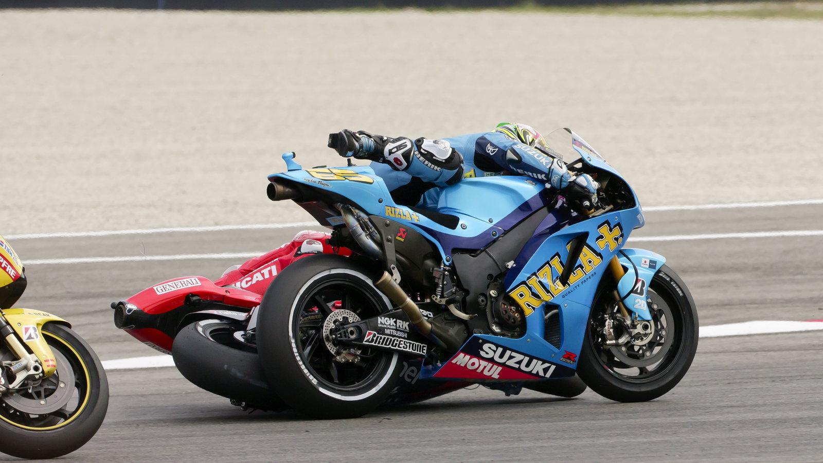 Hayden and Capirossi crash, San Marino MotoGP, 2010