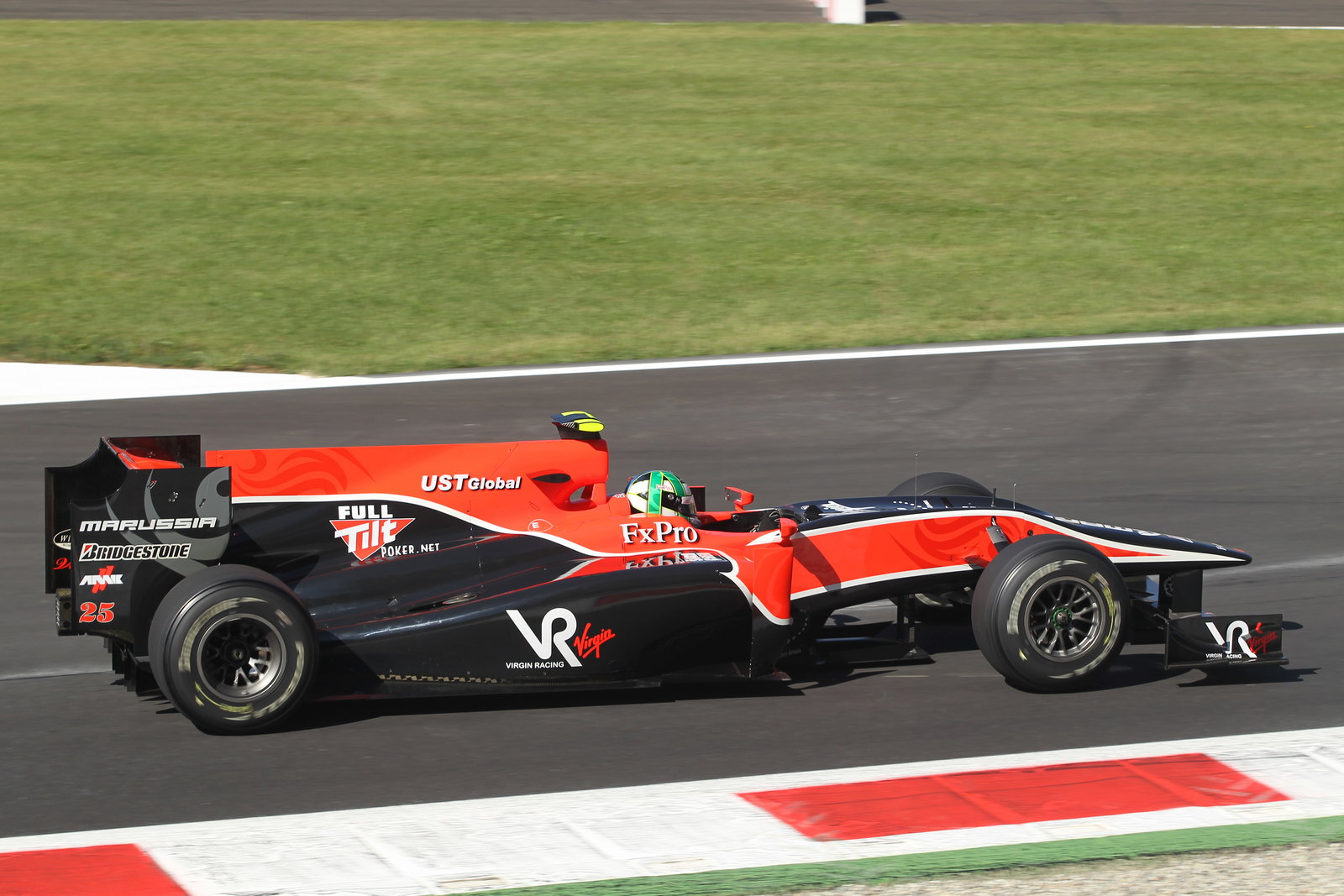 Saturday Practice, Lucas Di Grassi (BRA), Virgin Racing, VR-01